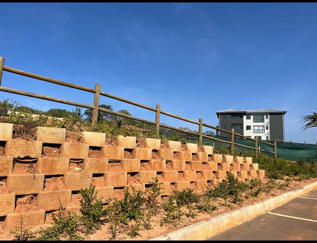 3 BEDROOM APARTMENT BLOCK FOR SALE IN SHEFFIELD BEACH